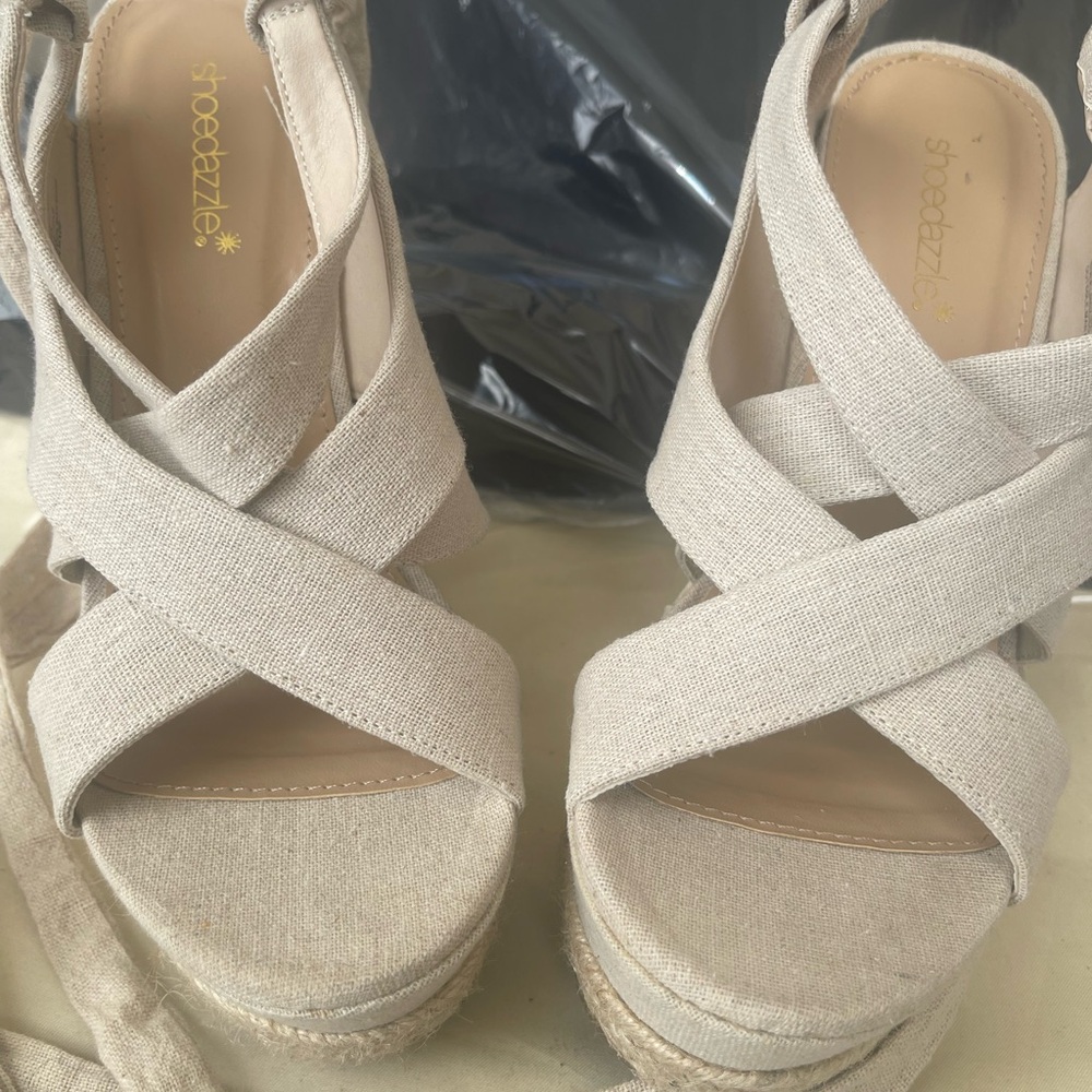 Shoe Dazzle Beige Wedge Sandals